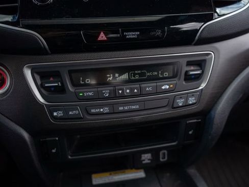 Used 2022 Honda Passport TrailSport image 24
