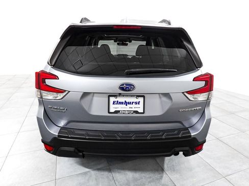 Used 2019 Subaru Forester Premium w/ All-Weather Package AWD/4WD image 5