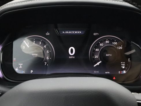 New 2026 RAM 1500 Limited w/ Off Road Group image 36