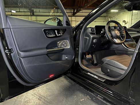 Used 2023 Mercedes-Benz C 300 4MATIC Sedan image 21