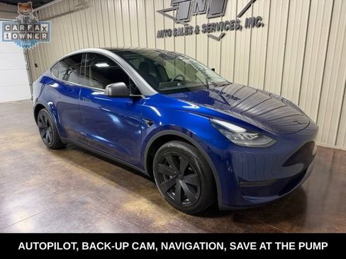 Used 2023 Tesla Model Y Long Range AWD/4WD image 6