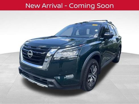 Certified 2024 Nissan Pathfinder SL w/ Cargo Package FWD image 1