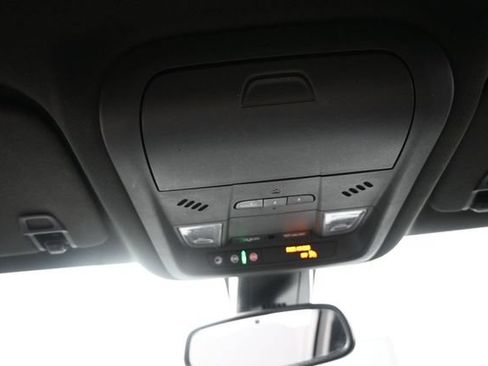 Used 2021 Chevrolet Blazer Premier FWD image 12