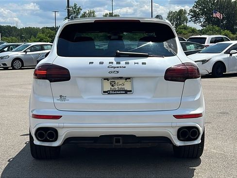 Used 2016 Porsche Cayenne GTS image 6