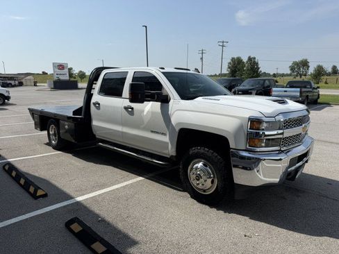 Used 2019 Chevrolet Silverado 3500 W/T w/ WT Convenience Package AWD/4WD image 3