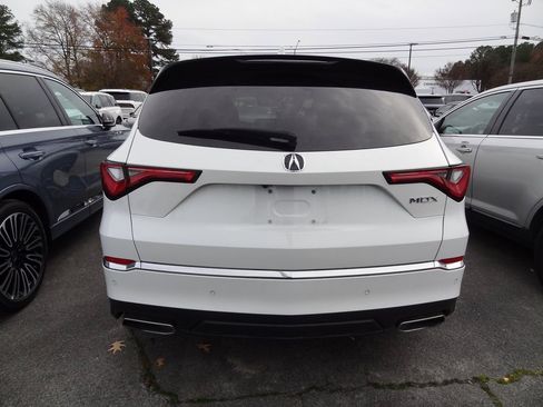 Used 2023 Acura MDX FWD w/ Technology Package image 5