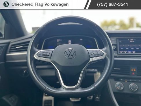 Used 2024 Volkswagen Jetta Sport FWD image 32