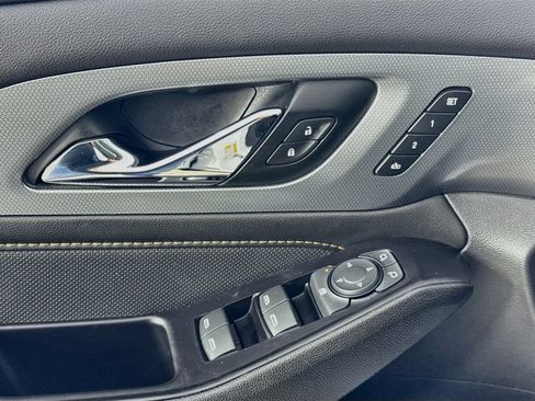Used 2020 Chevrolet Traverse Premier w/ Redline Edition FWD image 22