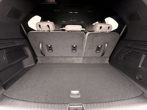 New 2026 GMC Acadia Elevation image 26