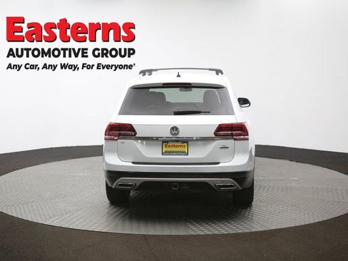Used 2019 Volkswagen Atlas SE w/ Towing Package image 37