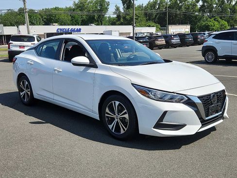 Used 2023 Nissan Sentra SV FWD image 3