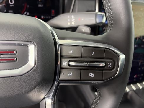 Certified 2026 GMC Terrain Elevation w/ Elevation Premium Package image 34