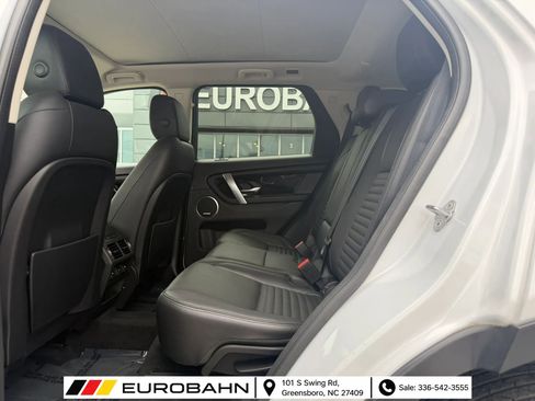 Used 2020 Land Rover Discovery Sport SE AWD/4WD image 10