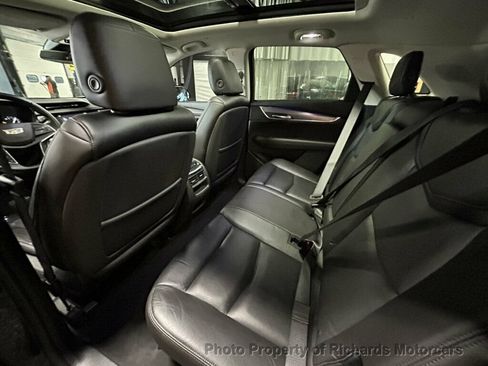 Used 2017 Cadillac XT5 Premium Luxury AWD/4WD image 15