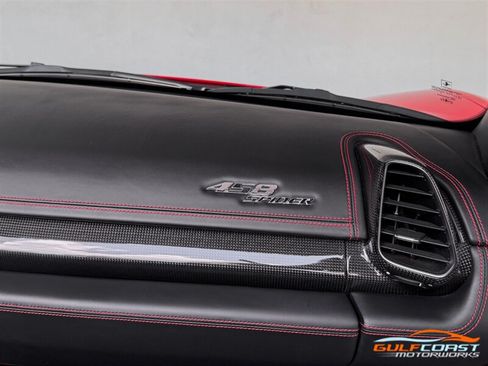 Used 2013 Ferrari 458 Spider RWD image 36