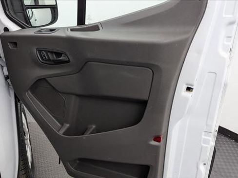 Used 2024 Ford Transit 250 Low Roof w/ Exterior Upgrade Package image 18