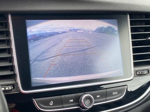 Used 2018 Buick Encore Preferred AWD/4WD image 12