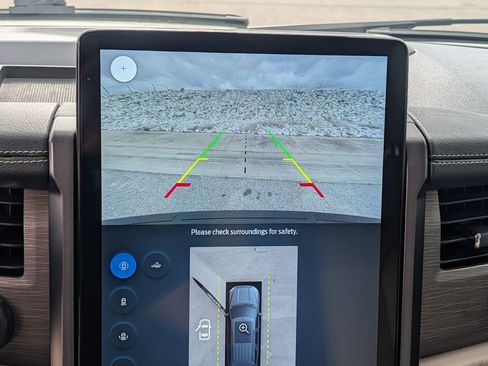 Certified 2024 Ford Expedition Limited image 29