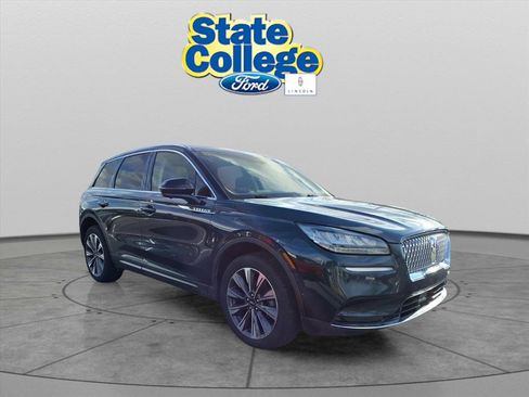 Used 2021 Lincoln Corsair Reserve w/ Equipment Group 201A image 3