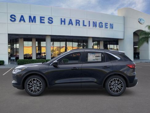 New 2026 Ford Escape SE image 3