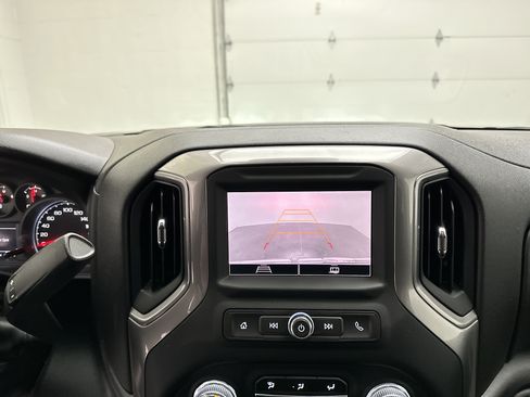 Used 2024 GMC Sierra 1500 Pro w/ Pro Value Package AWD/4WD image 31