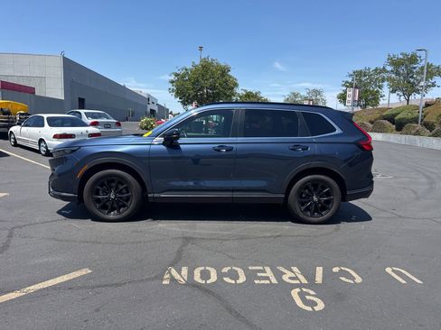 Used 2024 Honda CR-V Sport image 4