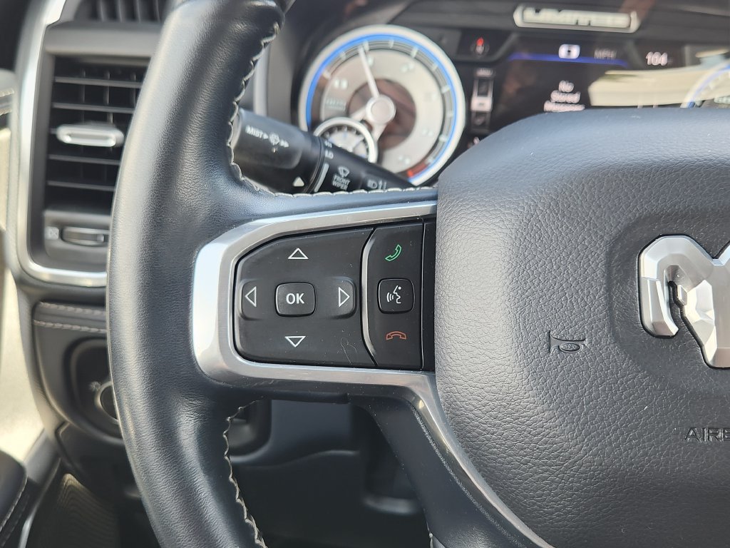 Used 2022 RAM 1500 Limited AWD/4WD image 17