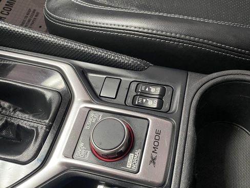 Used 2020 Subaru Forester Limited w/ Popular Package #3 image 33