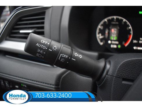 New 2026 Honda Odyssey Touring image 10