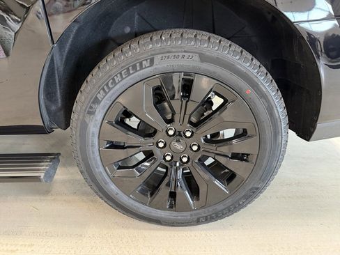 New 2025 Ford Expedition Max Platinum w/ Stealth Appearance Package image 10