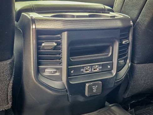 Used 2024 RAM 3500 Limited AWD/4WD image 44