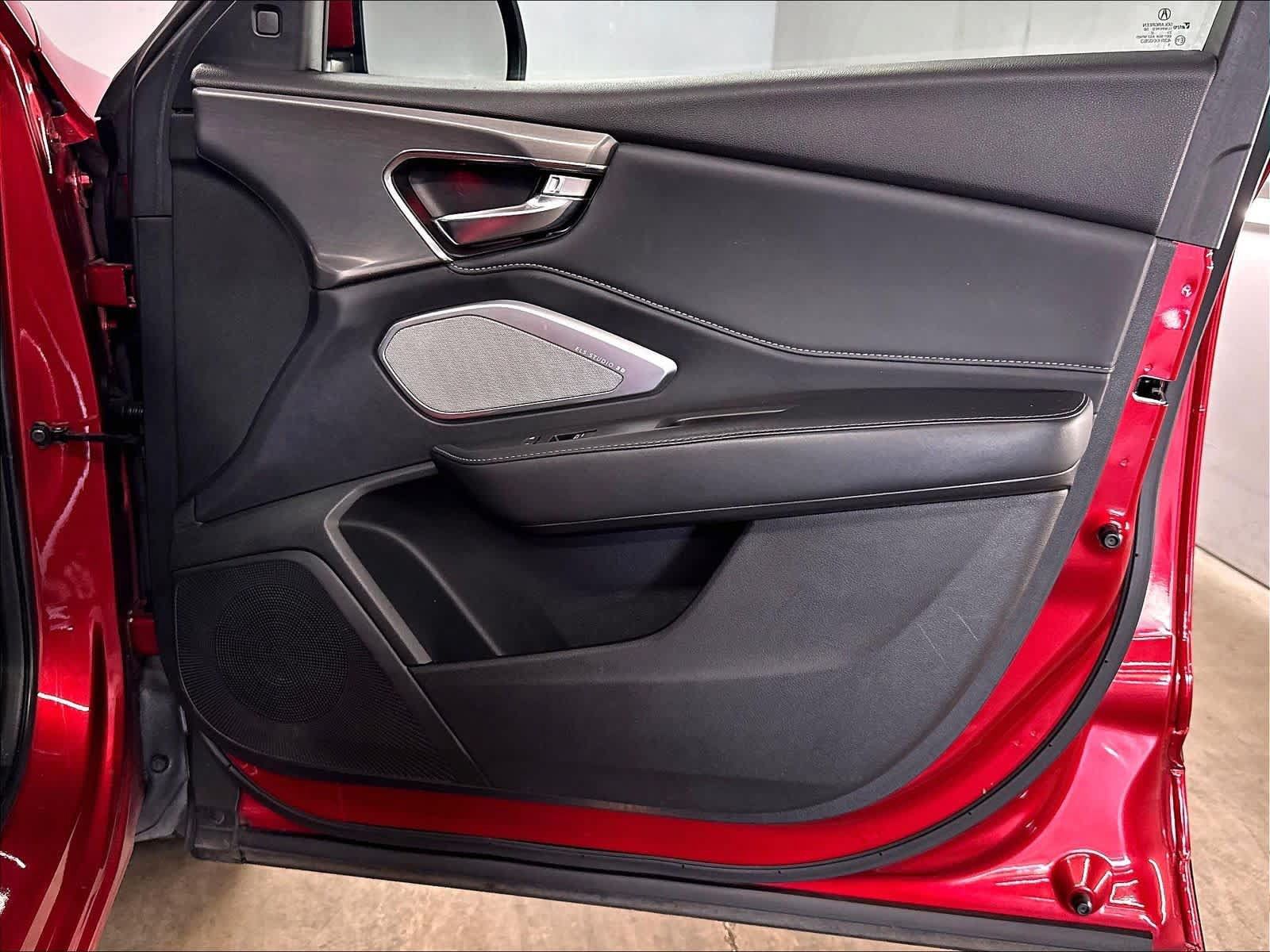 Used 2020 Acura RDX w/ Advance Package FWD image 25