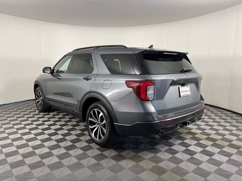 Used 2022 Ford Explorer ST-Line w/ Class IV Trailer Tow Package RWD image 3