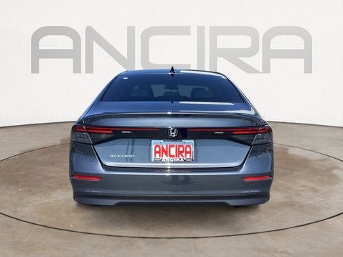 Used 2025 Honda Accord SE image 9