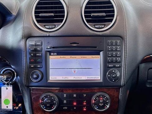 Used 2012 Mercedes-Benz GL 450 4MATIC image 13