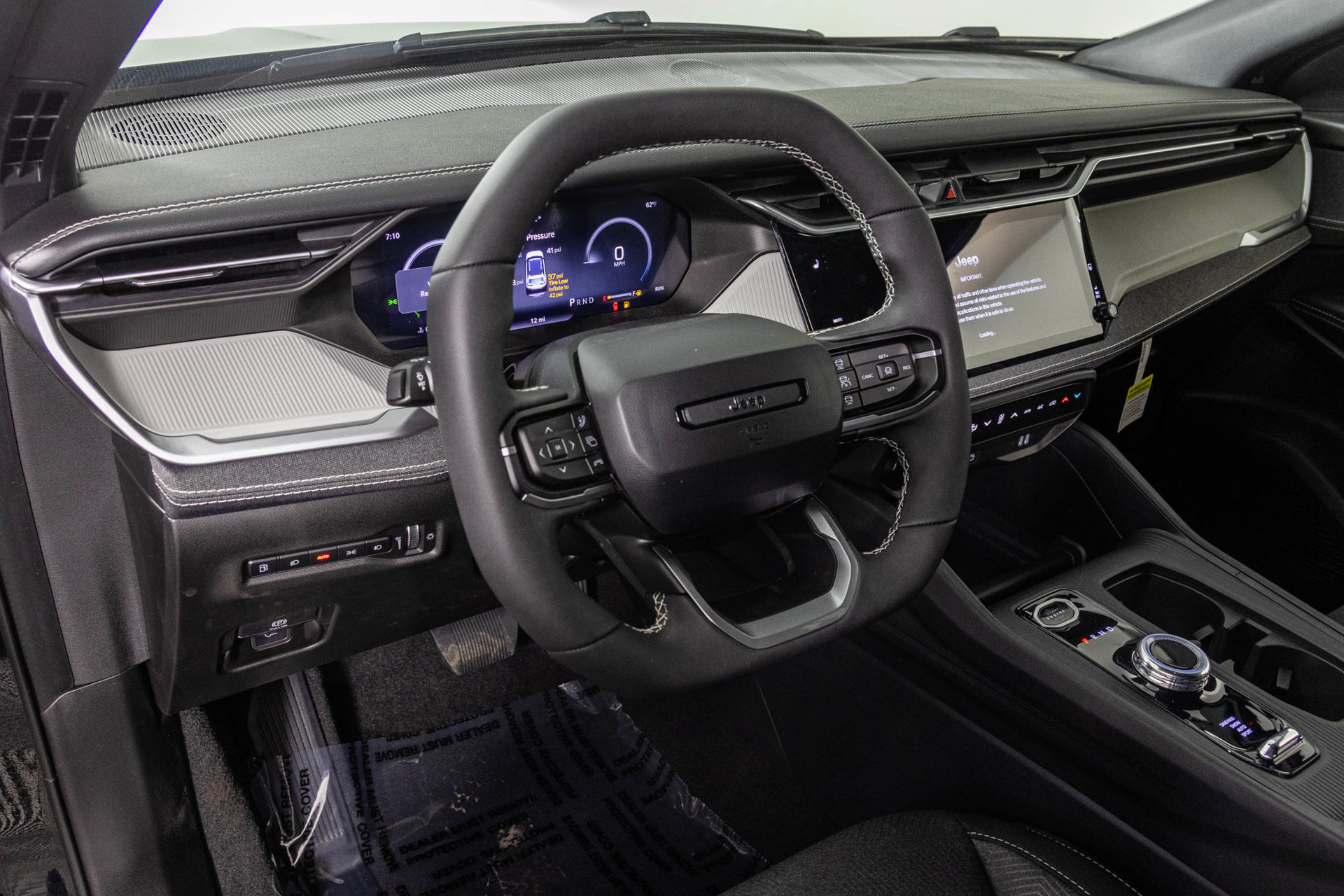 New 2026 Jeep Cherokee Laredo AWD/4WD image 3