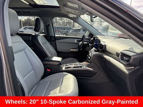 Used 2021 Ford Explorer XLT w/ Equipment Group 202A image 22
