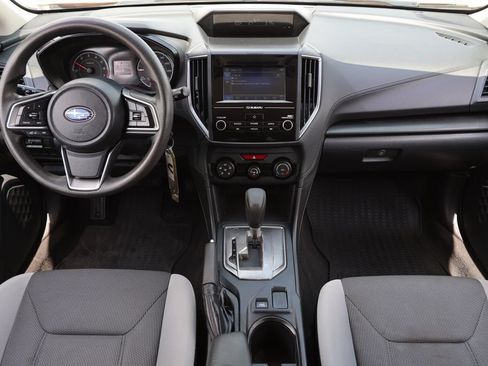 Used 2018 Subaru Crosstrek 2.0i AWD/4WD image 12