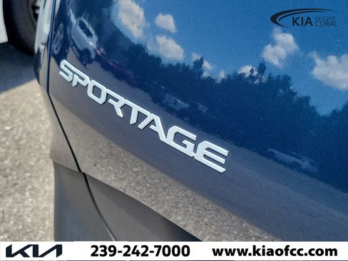 Certified 2023 Kia Sportage EX AWD/4WD image 10