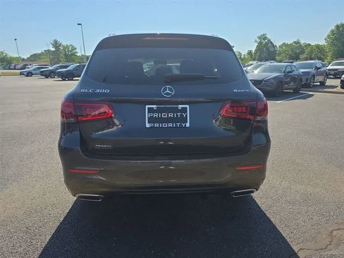 Used 2022 Mercedes-Benz GLC 300 4MATIC image 8