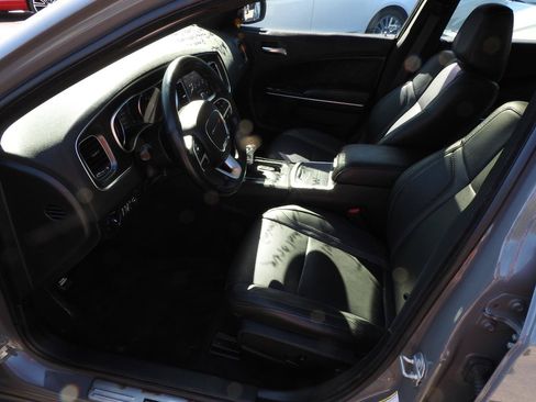 Used 2018 Dodge Charger GT AWD/4WD image 7