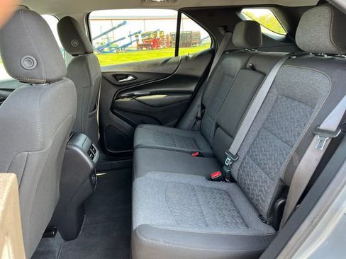 Used 2024 Chevrolet Equinox LT AWD/4WD image 5