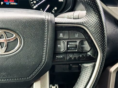 Used 2022 Toyota Tundra SR5 image 18