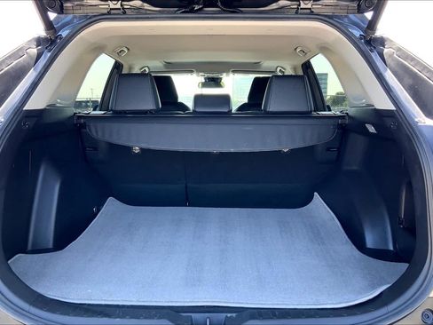 Used 2021 Toyota RAV4 XLE Premium FWD image 34