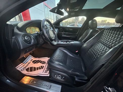 Used 2016 Jaguar XJ L Portfolio image 10
