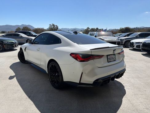 Used 2022 BMW M4 Competition w/ M Carbon Exterior Package RWD image 2