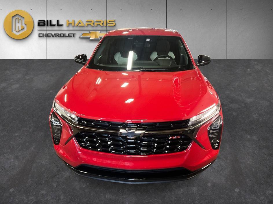 Used 2026 Chevrolet Trax RS FWD image 8
