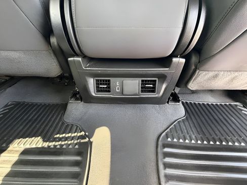 Used 2024 Chevrolet Silverado 1500 Custom AWD/4WD image 7