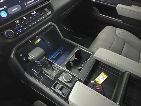 Used 2022 Toyota Tundra Limited image 26