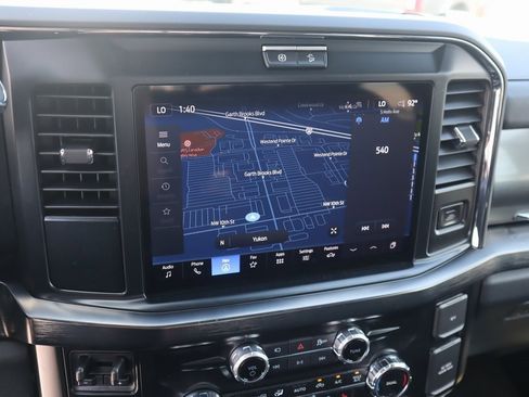 New 2026 Ford F250 Lariat w/ Chrome Package image 7